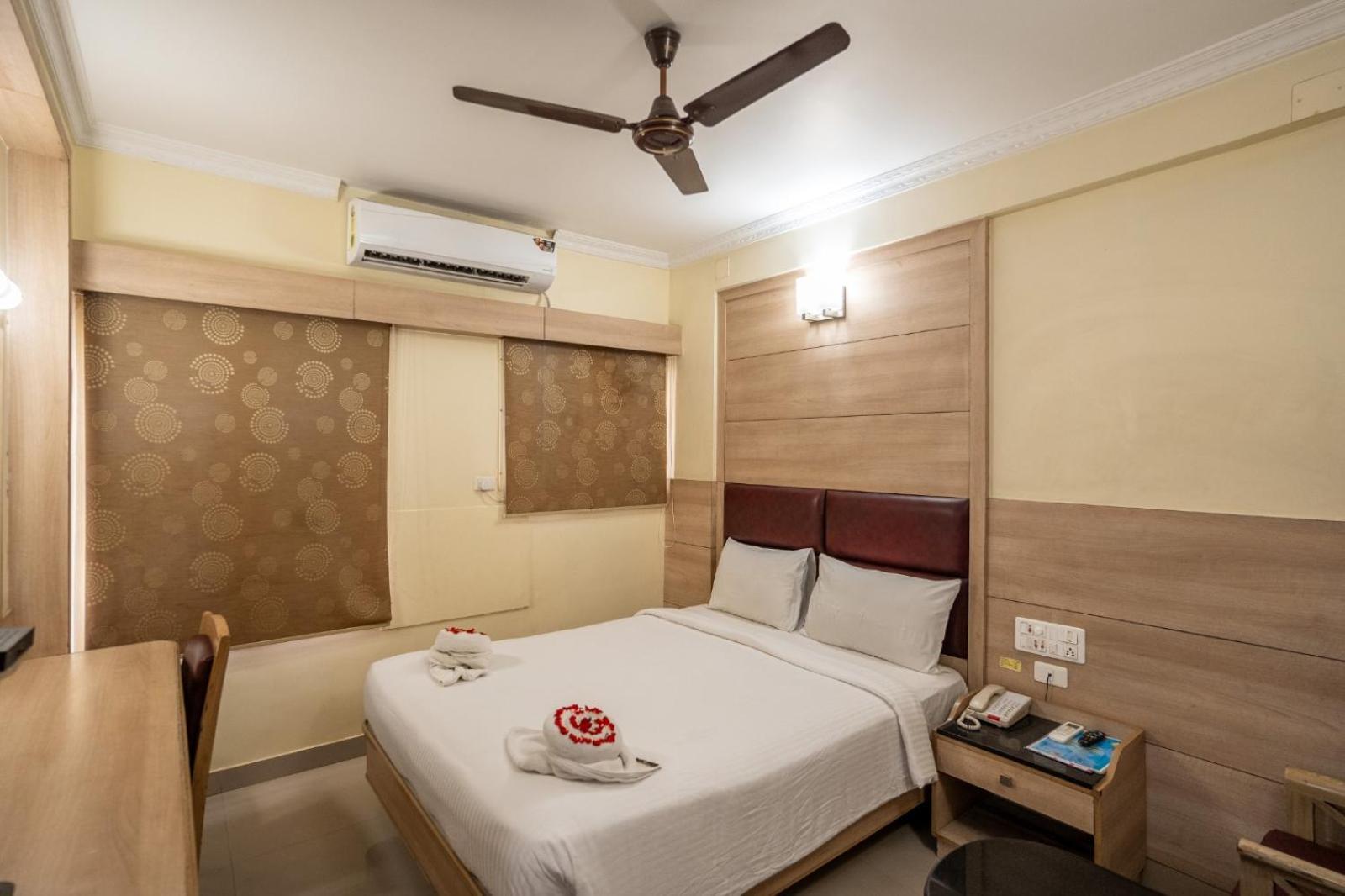 Sree Bharani Hotels Tirunelveli Dış mekan fotoğraf