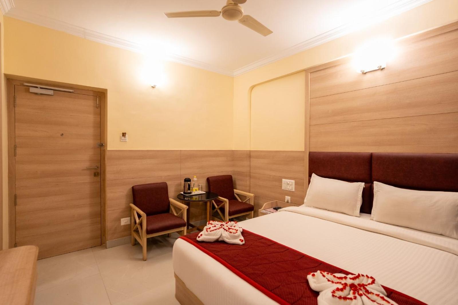 Sree Bharani Hotels Tirunelveli Dış mekan fotoğraf