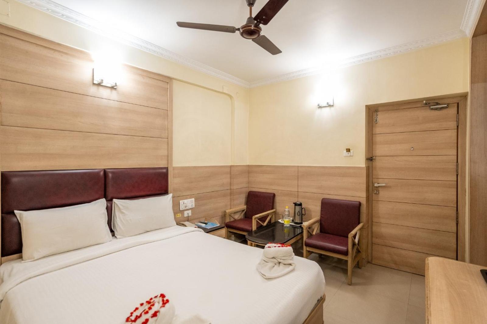Sree Bharani Hotels Tirunelveli Dış mekan fotoğraf