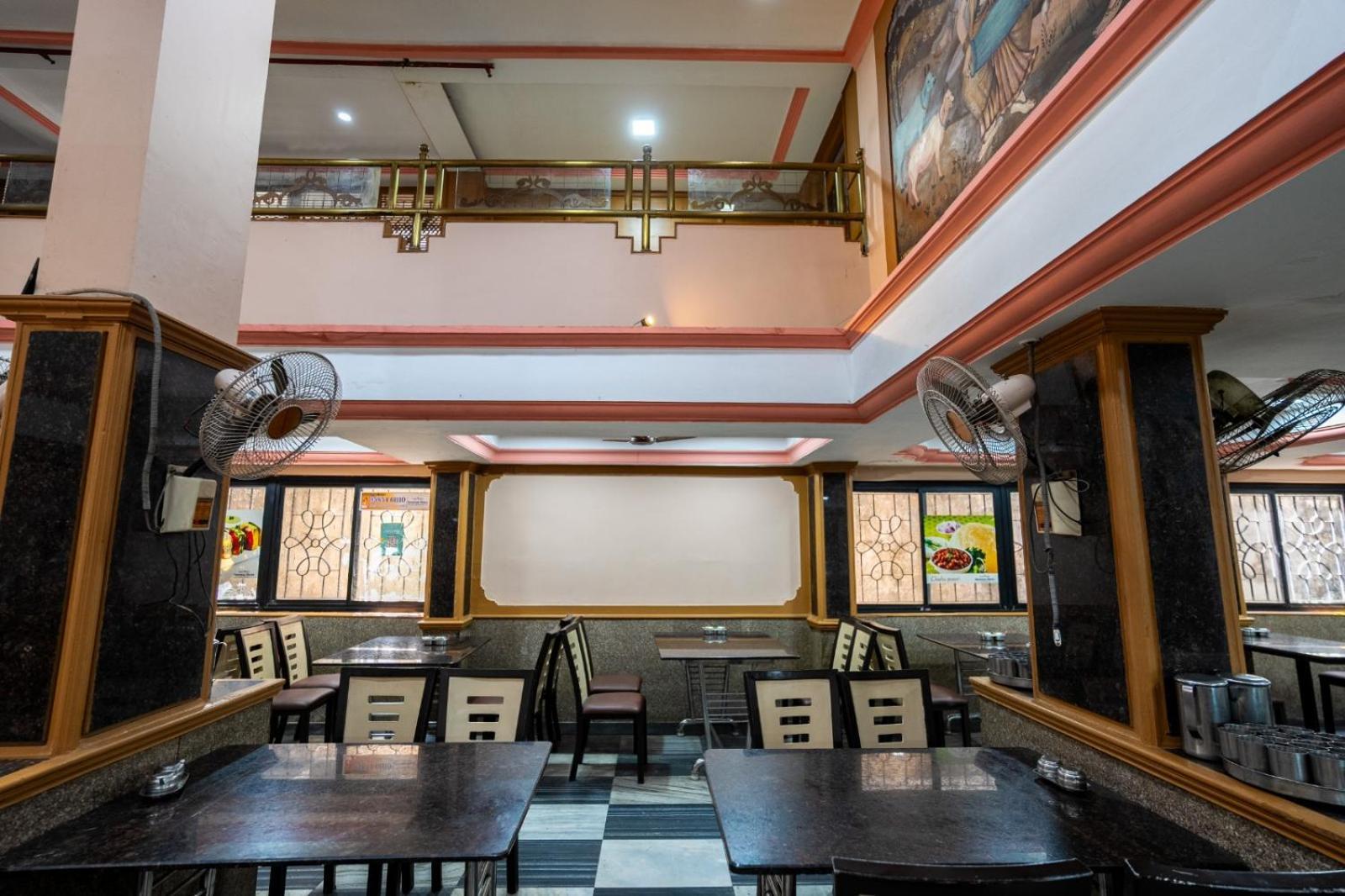 Sree Bharani Hotels Tirunelveli Dış mekan fotoğraf