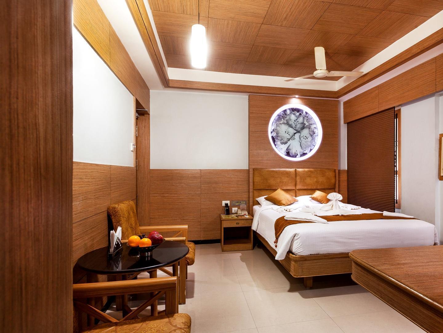 Sree Bharani Hotels Tirunelveli Dış mekan fotoğraf
