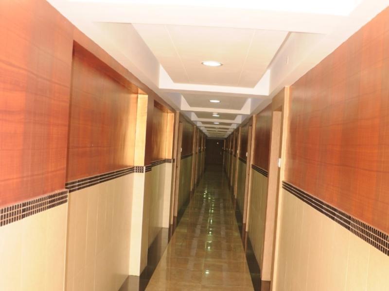 Sree Bharani Hotels Tirunelveli Dış mekan fotoğraf