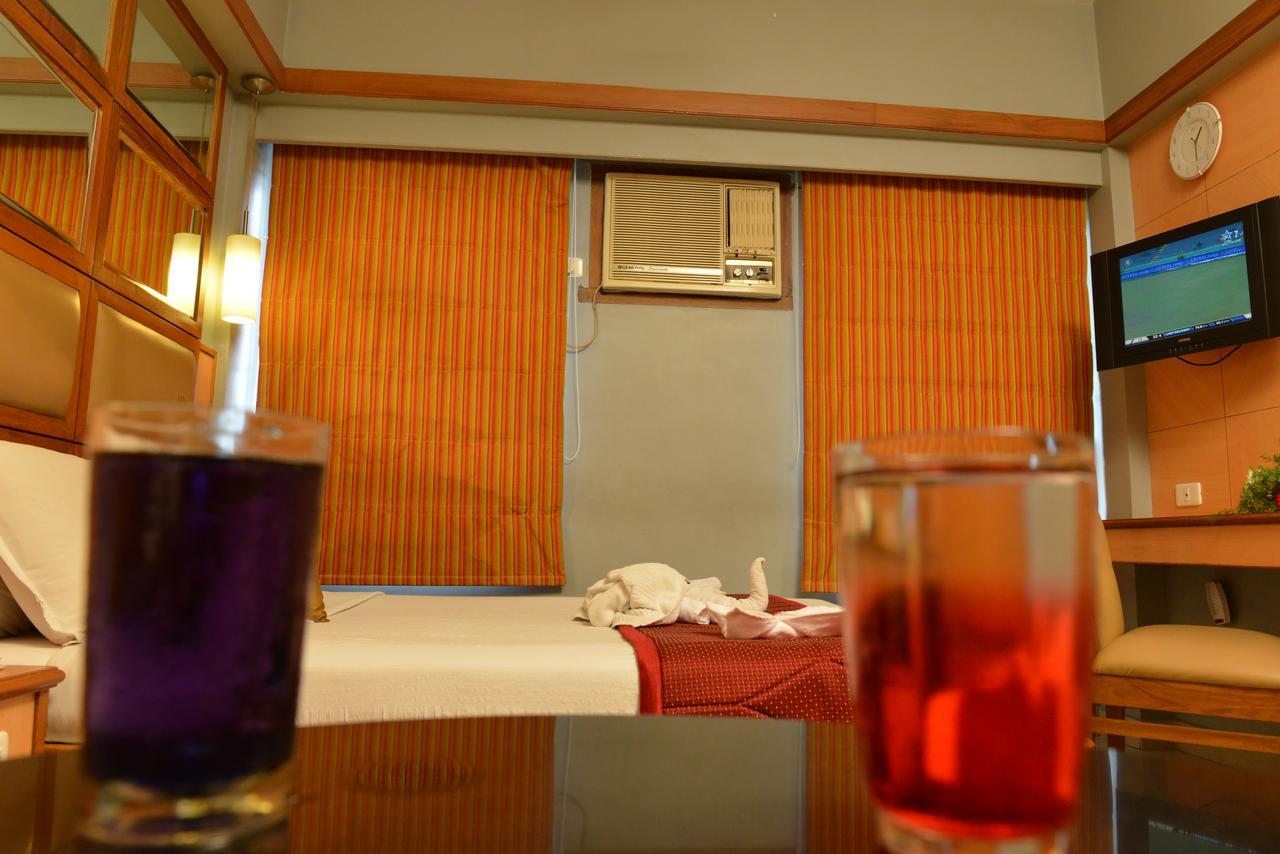 Sree Bharani Hotels Tirunelveli Dış mekan fotoğraf